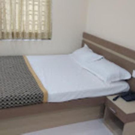 Triumph Inn Bhubaneswar Zewnętrze zdjęcie